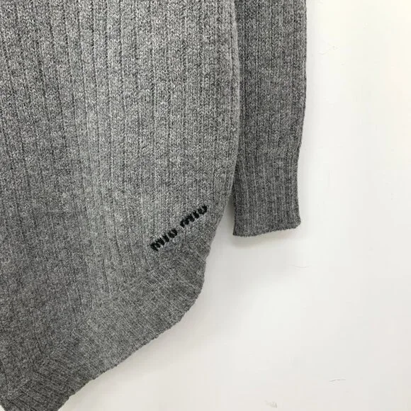 DW0605 MiuMiu Dark Grey Sheep Wool Round Neck Long Sleeve Irregular Knit Sweater